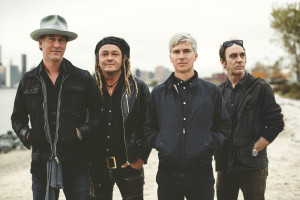 NADASURF_BERNIEDECHAN_promo01
